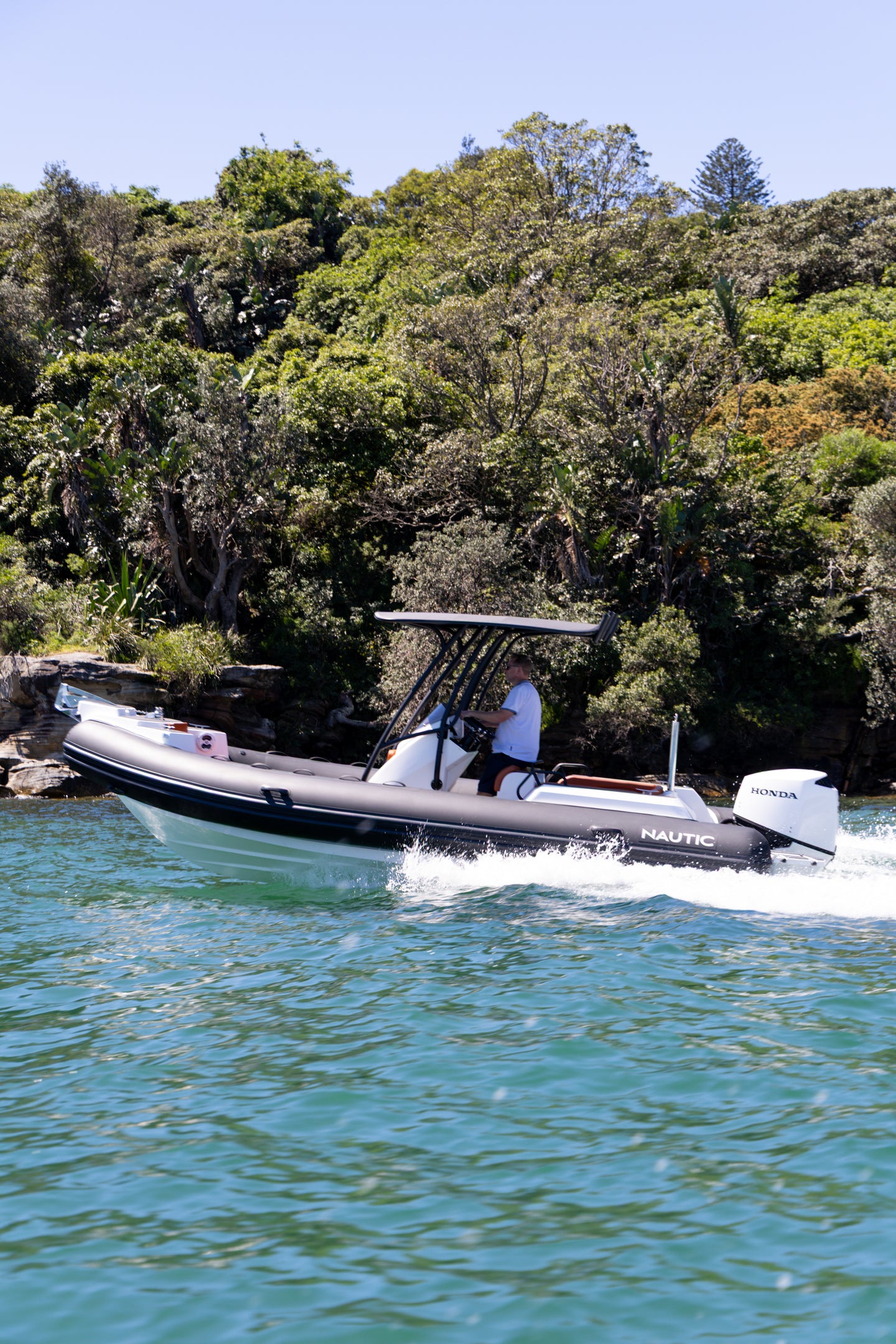 EX DEMO - 680 Signature FIBREGLASS RIB (Black)